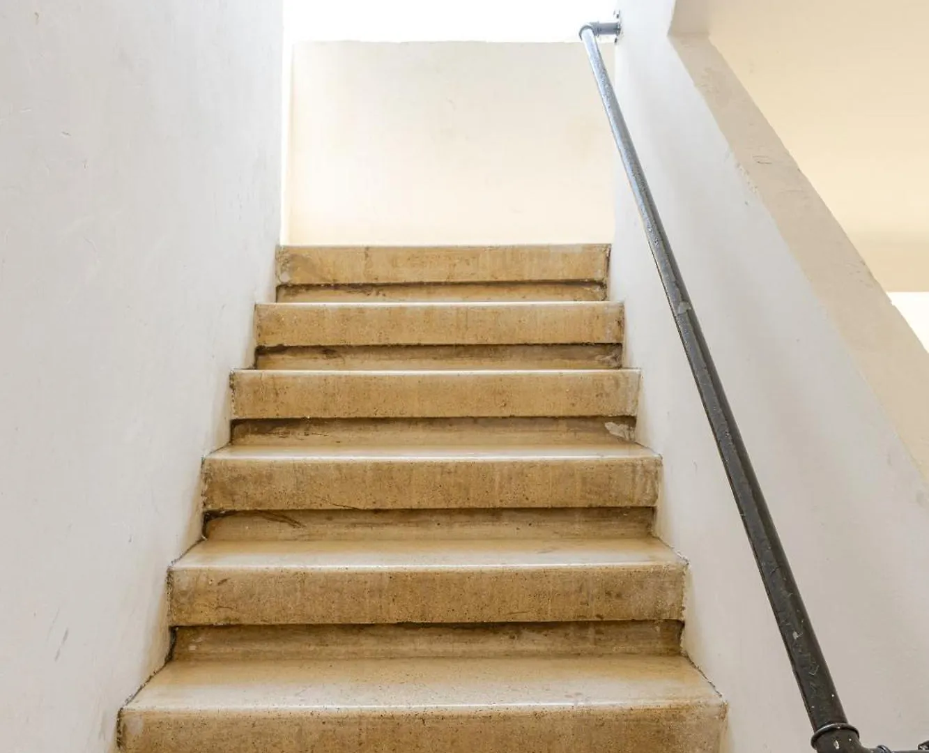 Haifa Hadar Urban Apartment