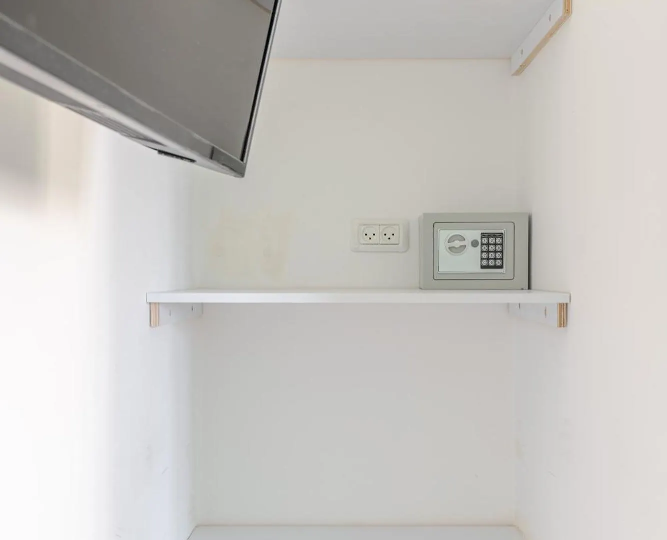 Haifa Hadar Urban Apartment